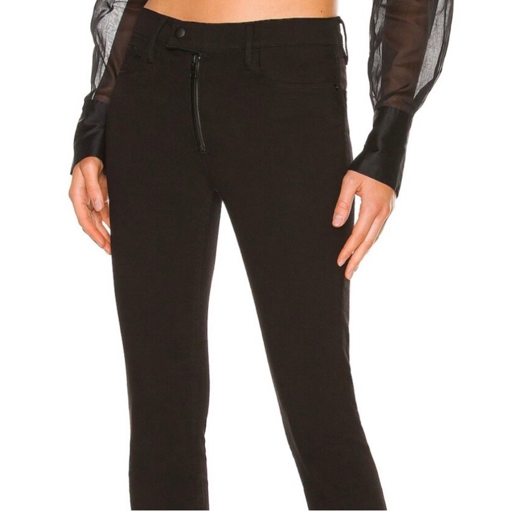 Frame Le High skinny cropped rubberized zipper in Firm Noir size 26
